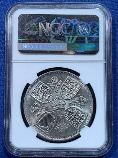 《竞宝斋》第424场 周日，周一，周二  3场连拍 （全场包邮） NGC MS64 英国1960年英伦展销会大克朗，女王年轻头像+精美盾徽，转光流畅，比1953年的登基版少见太多。越来越不好收的一版克朗，潜力大。