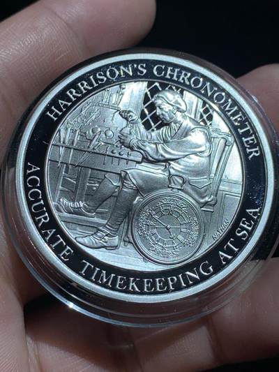 《竞宝斋》第424场 周日，周一，周二  3场连拍 （全场包邮） 蒙巴顿大英海洋史精制银章，37.5克，925银，比马剑大一圈，侧银标。1775库克航行验证精确航海计时器，彻底改变航海模式。此套银章铭刻了大英王霸世界海权的每次关键，宏大史诗，设计华美，收藏价值极高。