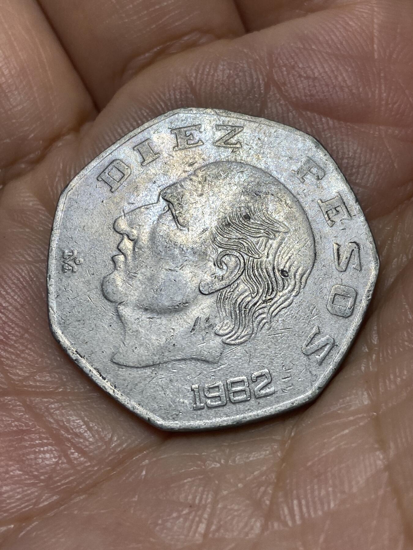 2025年第九十八场(总第一百二十四场）外国好品散币(免佣金) 墨西哥🇲🇽1982年10比索(第二版厚版)
