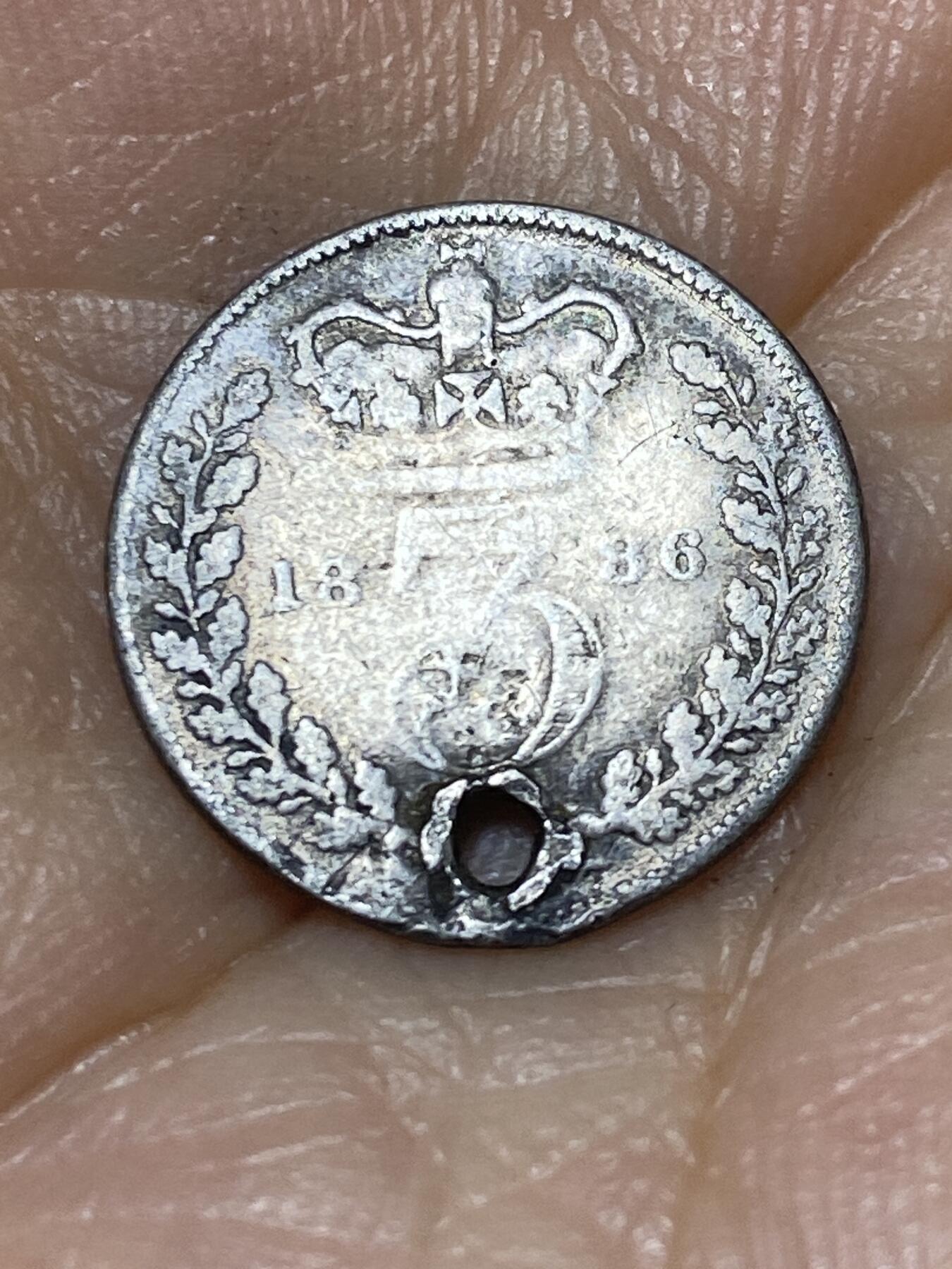 2025年第九十八场(总第一百二十四场）外国好品散币(免佣金) 英国🇬🇧1886年3便士银币(维多利亚女王青年头像，925高银)