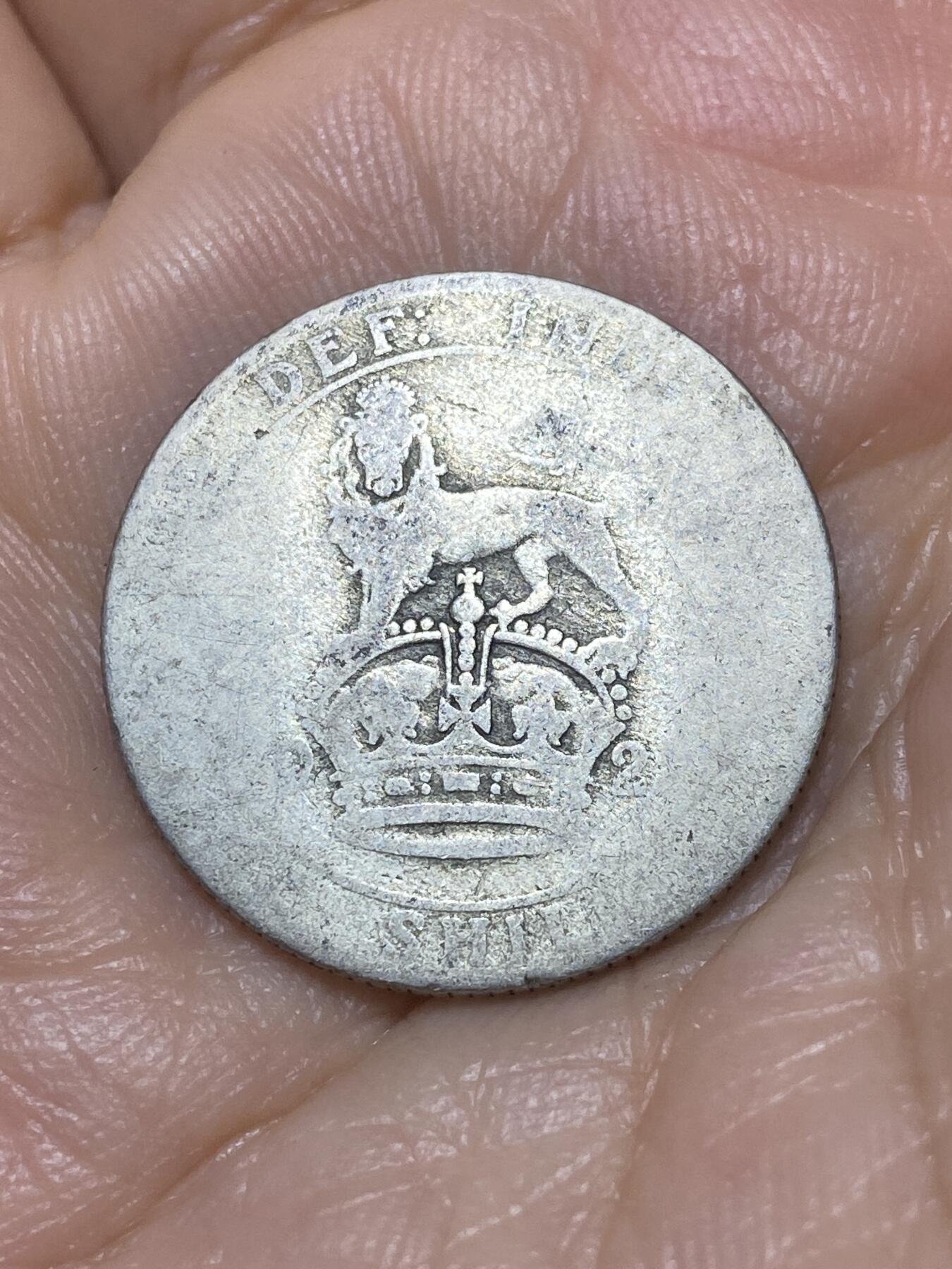 2025年第九十八场(总第一百二十四场）外国好品散币(免佣金) 英国🇬🇧1922年1先令银币(乔治五世第二版，500银)