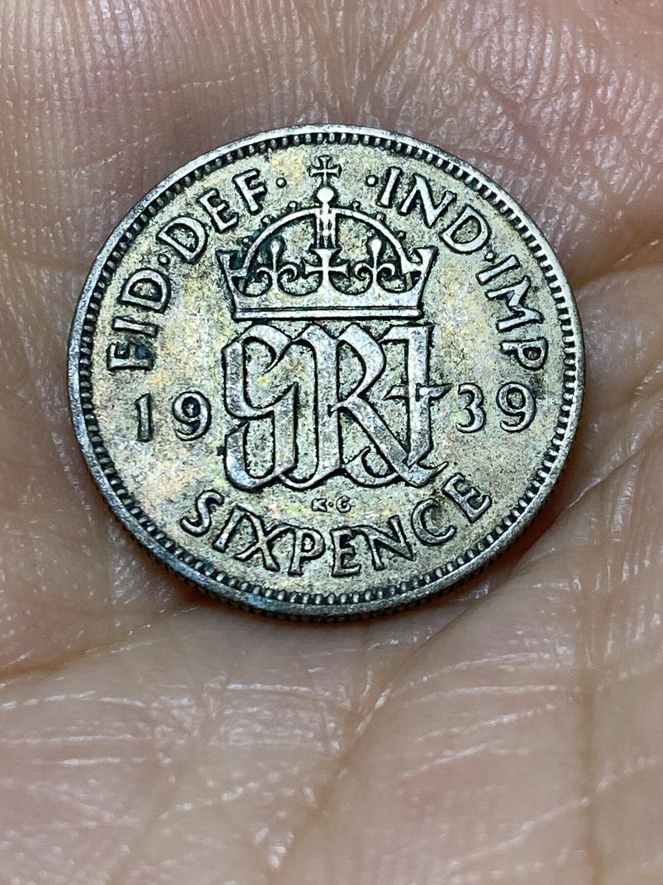 2025年第九十八场(总第一百二十四场）外国好品散币(免佣金) 英国🇬🇧1939年6便士银币(乔治六世第一版，500银)