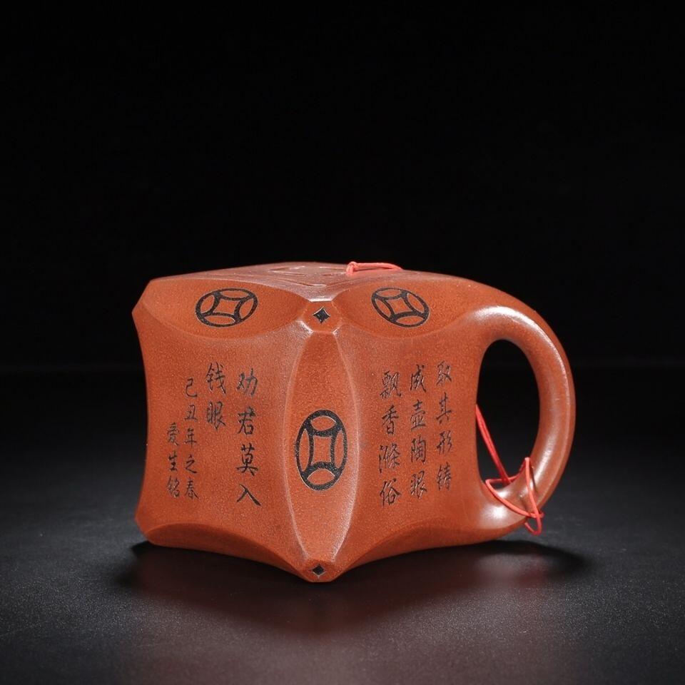 紫砂四方收藏壶
