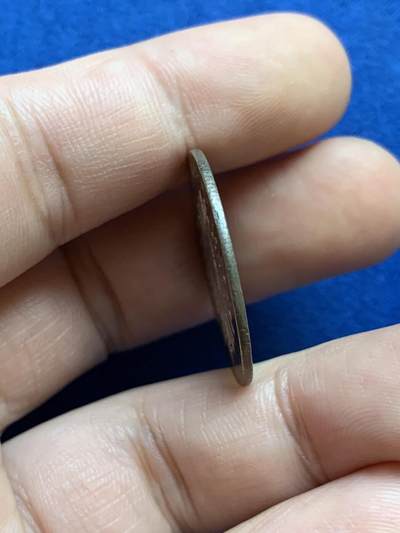 《竞宝斋》第424场 周日，周一，周二  3场连拍 （全场包邮） 1862年墨西哥瓜纳华托2里亚尔银币，瓜纳华托/Go铸造。验金师名缩写Y/F。少见面值和造币厂！数据约：6.6克，26.8毫米。状态如图，整体相对保存不错。细节见图