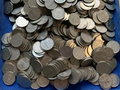 《竞宝斋》第424场 周日，周一，周二  3场连拍 （全场包邮） 韩国100韩元零钱1000枚，一枚重5.42克，总重约5420克。面值10万韩元!汇率值510+元人民币。