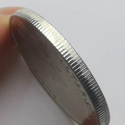 巨藏钱币第二期10月3号8点开拍古今中外硬币专场 直布罗陀2000年1克朗纪念威廉王子18岁大镍币