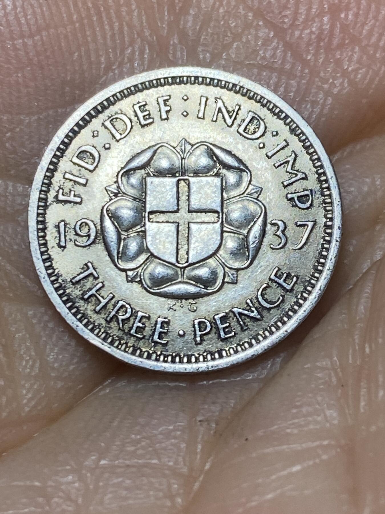 2025年第九十八场(总第一百二十四场）外国好品散币(免佣金) 英国🇬🇧1937年3便士银币(乔治六世加冕年，第一版首发年，500银)
