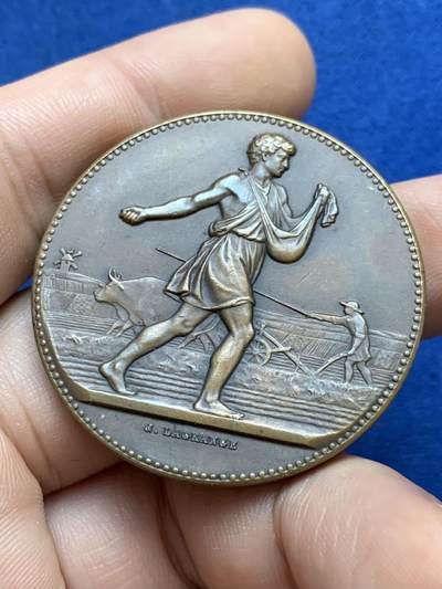 《竞宝斋》第424场 周日，周一，周二  3场连拍 （全场包邮） 法国播种者农业纪念铜章 39.1克 41.2mm 丰饶角铜标