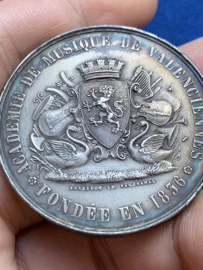 《竞宝斋》第424场 周日，周一，周二  3场连拍 （全场包邮） 法国瓦朗谢讷音乐学院银章，38.73g，39.6mm，丰饶角1argent边铭