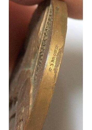 【旋风钱币】10月4日19:00准时开拍 精美欧洲币章 第三帝国货币等 全场包邮！ 法国1900年前后 和平鸽高浮雕精制大铜章 40MM