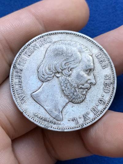 《竞宝斋》第424场 周日，周一，周二  3场连拍 （全场包邮） 荷兰1873年威廉三世2.5盾银币 原味美品