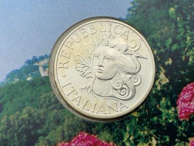 《竞宝斋》第424场 周日，周一，周二  3场连拍 （全场包邮） 意大利1994年花神1000里拉银币 原册 835银 14.6克