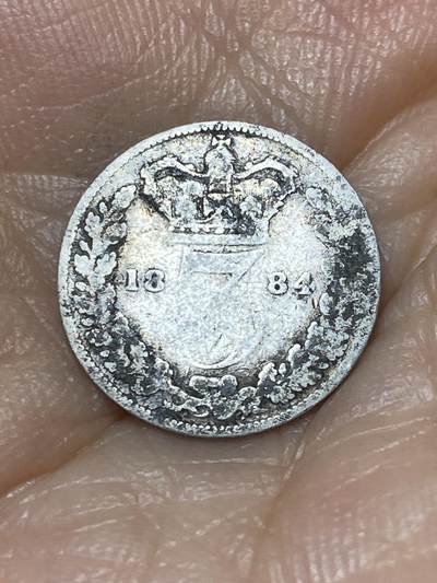 2025年第九十八场(总第一百二十四场）外国好品散币(免佣金) - 英国🇬🇧1884年3便士银币(维多利亚女王青年头像，925高银)