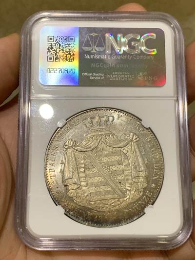 《竞宝斋》第424场 周日，周一，周二  3场连拍 （全场包邮） 唯一冠军分 NGC MS62 德国 1841 萨克森王国 弗里德里希·奥古斯特二世 流通2泰勒37克多的大银币 仅2枚入盒