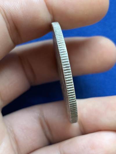 《竞宝斋》第424场 周日，周一，周二  3场连拍 （全场包邮） 法属印支1925年坐洋1皮阿斯特银币