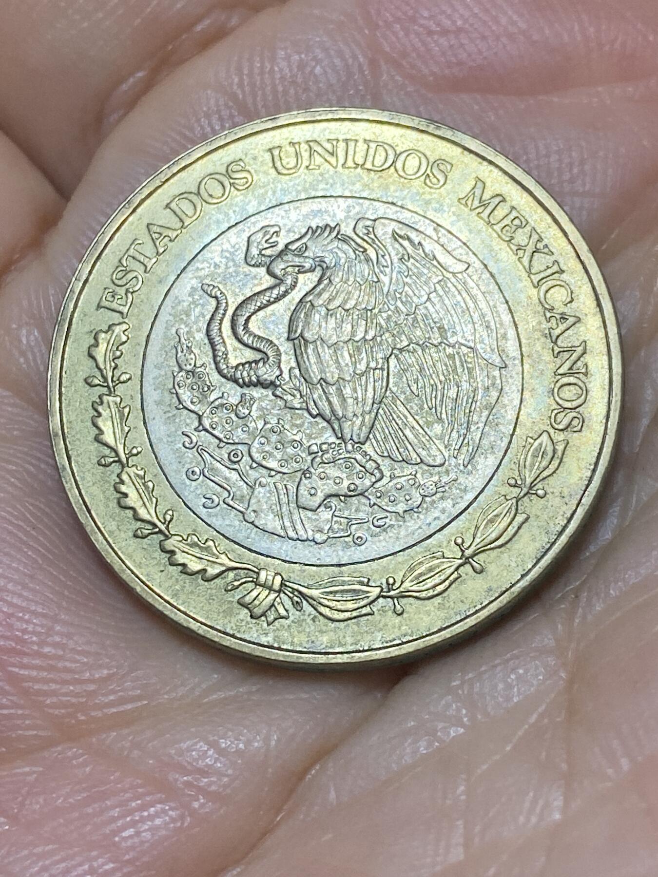 2025年第九十八场(总第一百二十四场）外国好品散币(免佣金) 墨西哥🇲🇽2001年10比索