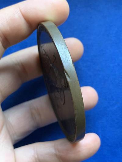 《竞宝斋》第424场 周日，周一，周二  3场连拍 （全场包邮） 英国 1827 克拉伦斯公爵（即后来的威廉四世）就任海军大臣纪念大铜章 行走在海中的不列颠妮娅 64.5mm 121.5g 目录：Eimer 1192，BHM 1296 作者J.Henning Sr