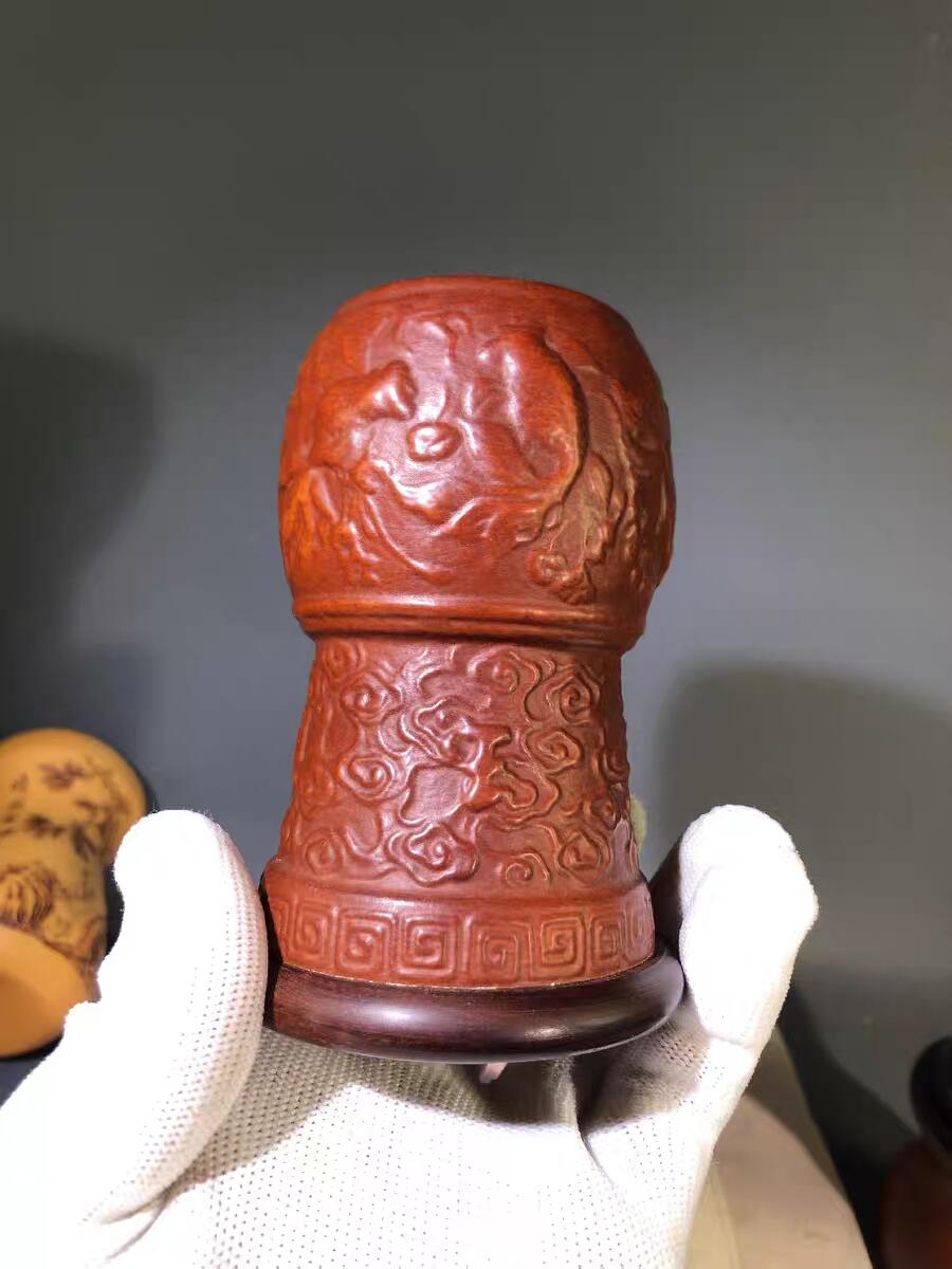 仿官模  金鱼满堂  30的葫芦。品相完整，清晰立体、皮壳老辣。干净一汪水。  包浆厚重。溜光水滑  。老红木口圈   海鲜蒙心   蓄养蝈蝈、扎嘴看好拍文玩不退不换。……