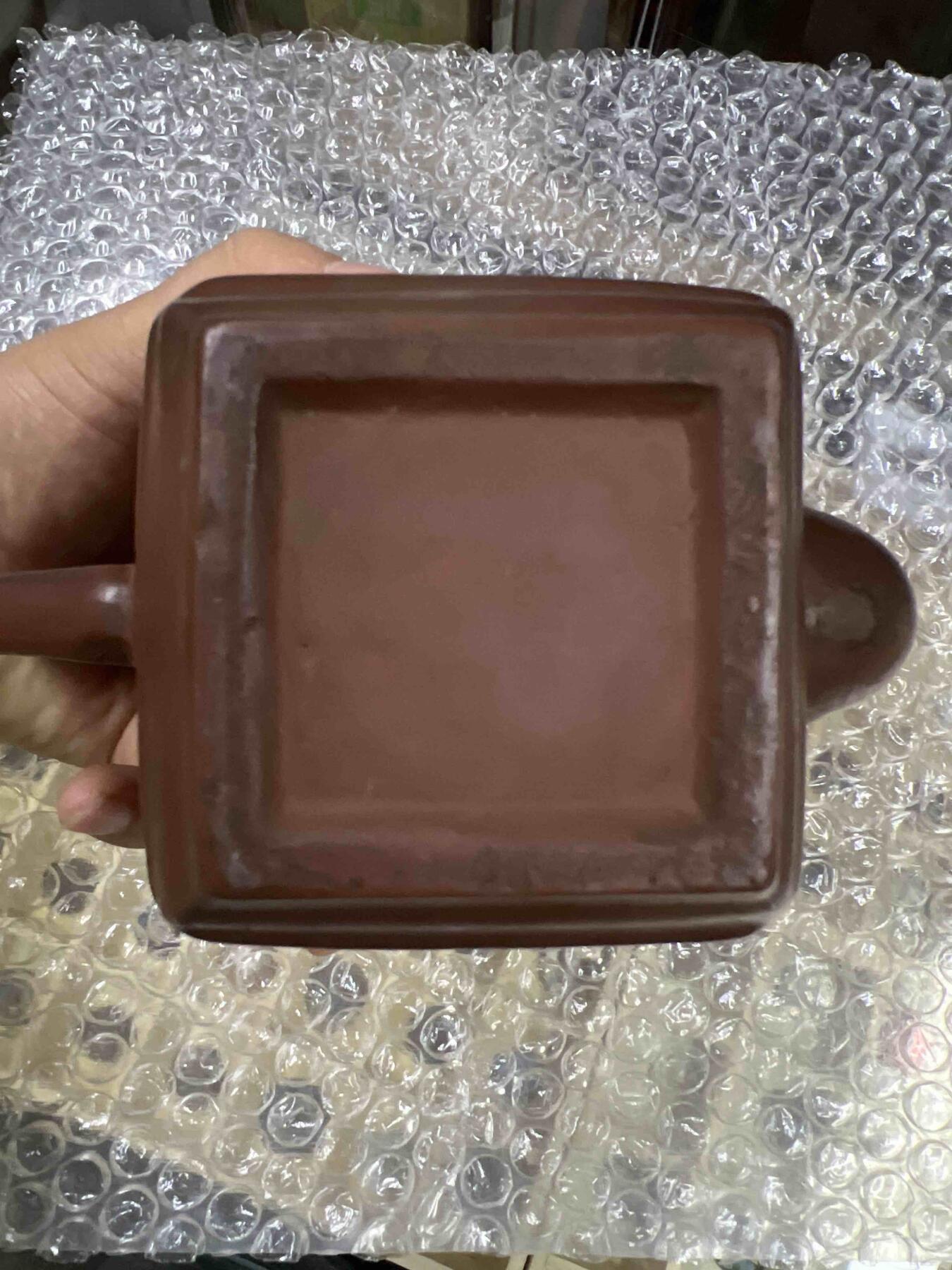 真品像章纪念章、老旧书籍、 延安壶