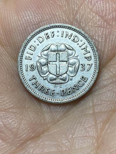 2025年第九十九场(总第一百二十五场）外国好品散币(免佣金) - 英国🇬🇧1937年3便士银币(乔治六世加冕年，第一版首发年，500银)