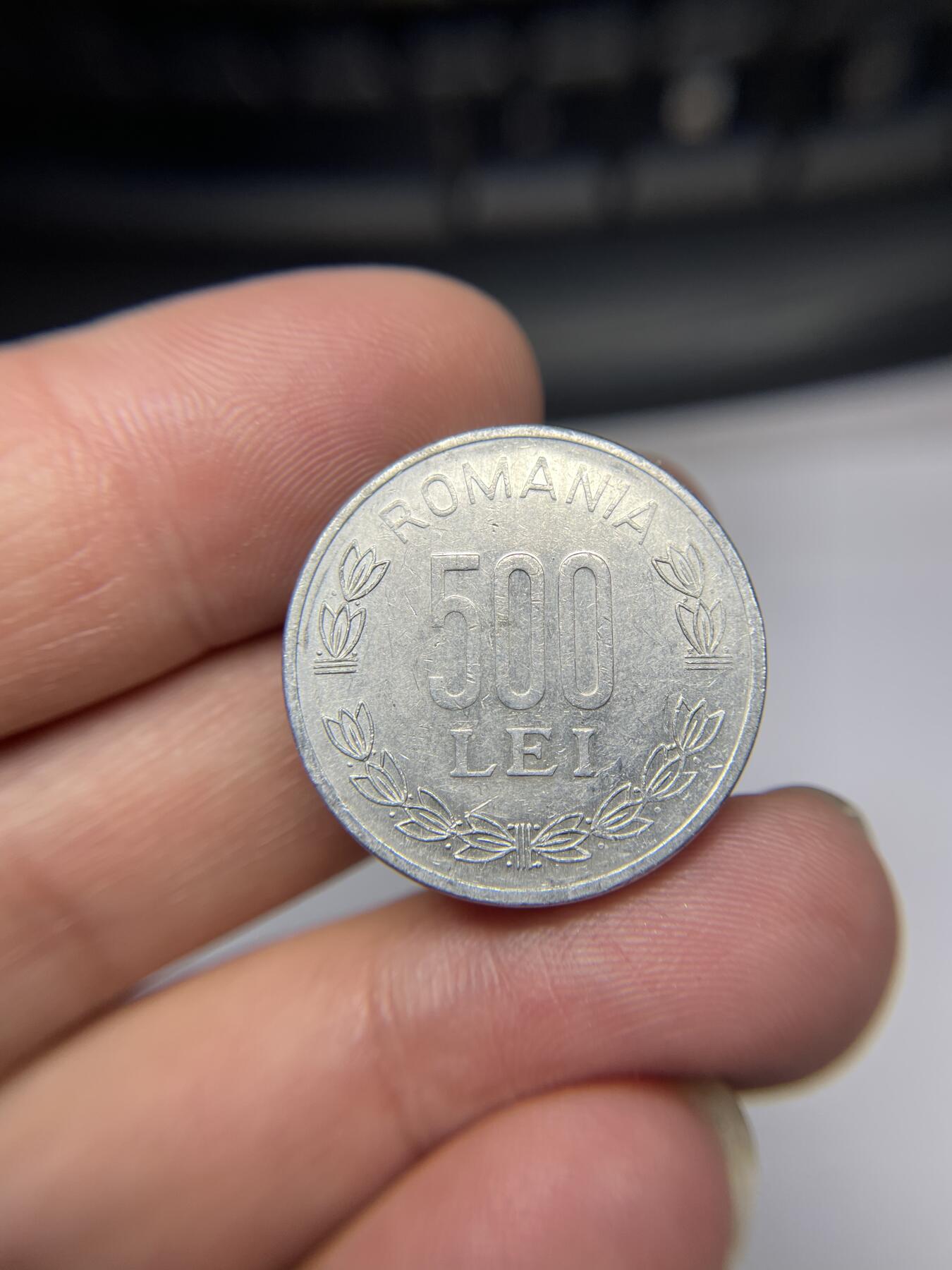 2025年集古藏今外币拍卖第九期-第5场—（总第275拍），可以寄存60天，满160元包邮。本期拍卖结束休假几天，所有快递节后发货 超厚1999年罗马尼亚500列伊