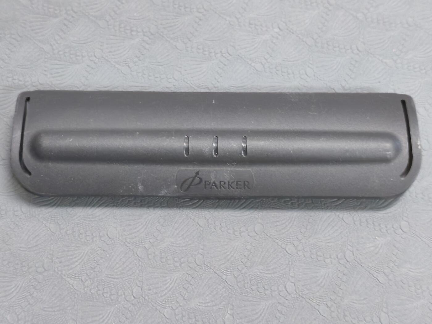 韵星假日拍卖第二十六期 -- Rimey Holidays Auction 26 派克Parker钢笔 带原盒 第二版可以正常使用
