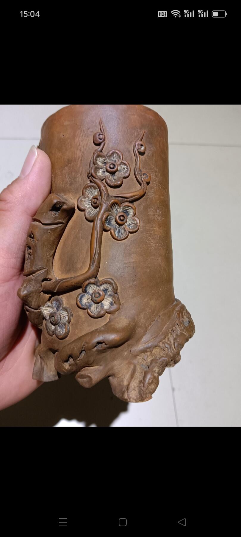 老陶笔筒，造型精美，制作规整，保存完好，品相一流