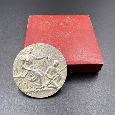 「木头集藏」“双节献礼”——章牌精品专场！ - 1901年法国雷恩市首届射击节纪念章，直径：36 mm，21.6 g，边铭：丰饶角 ARGENT，