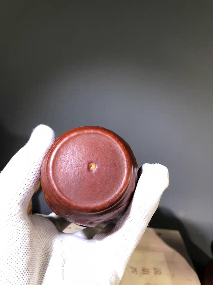 仿官模  金鱼满堂  30的葫芦。品相完整，清晰立体、皮壳老辣。干净一汪水。  包浆厚重。溜光水滑  。老红木口圈   海鲜蒙心   蓄养蝈蝈、扎嘴看好拍文玩不退不换。……