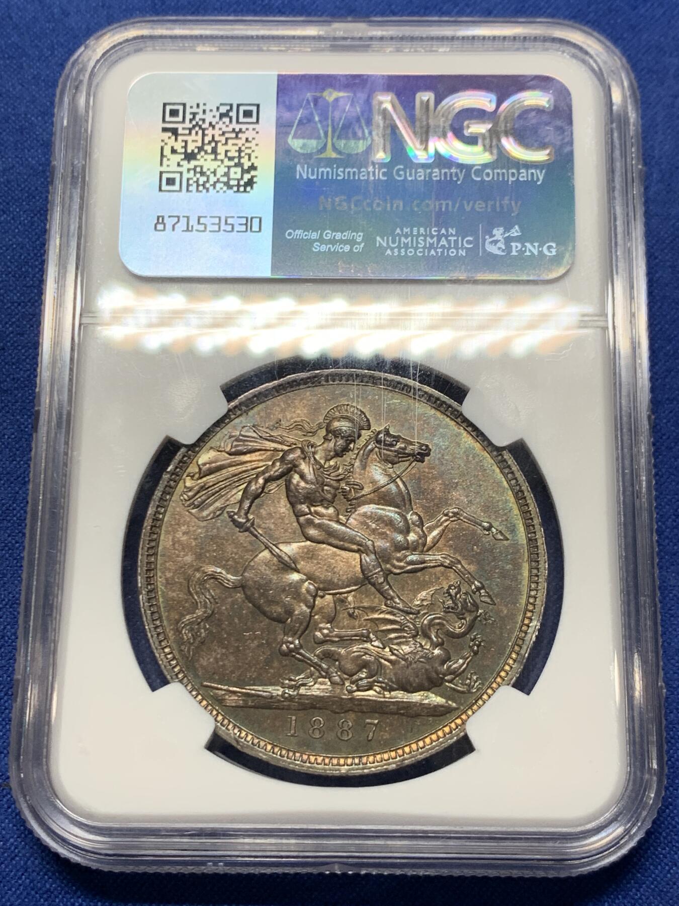 《竞宝斋》第424场 周日，周一，周二  3场连拍 （全场包邮） NGC MS62 英国1887维多利亚高冠马剑银币 兼具酱彩味道和丝滑转光，远超白币的观感