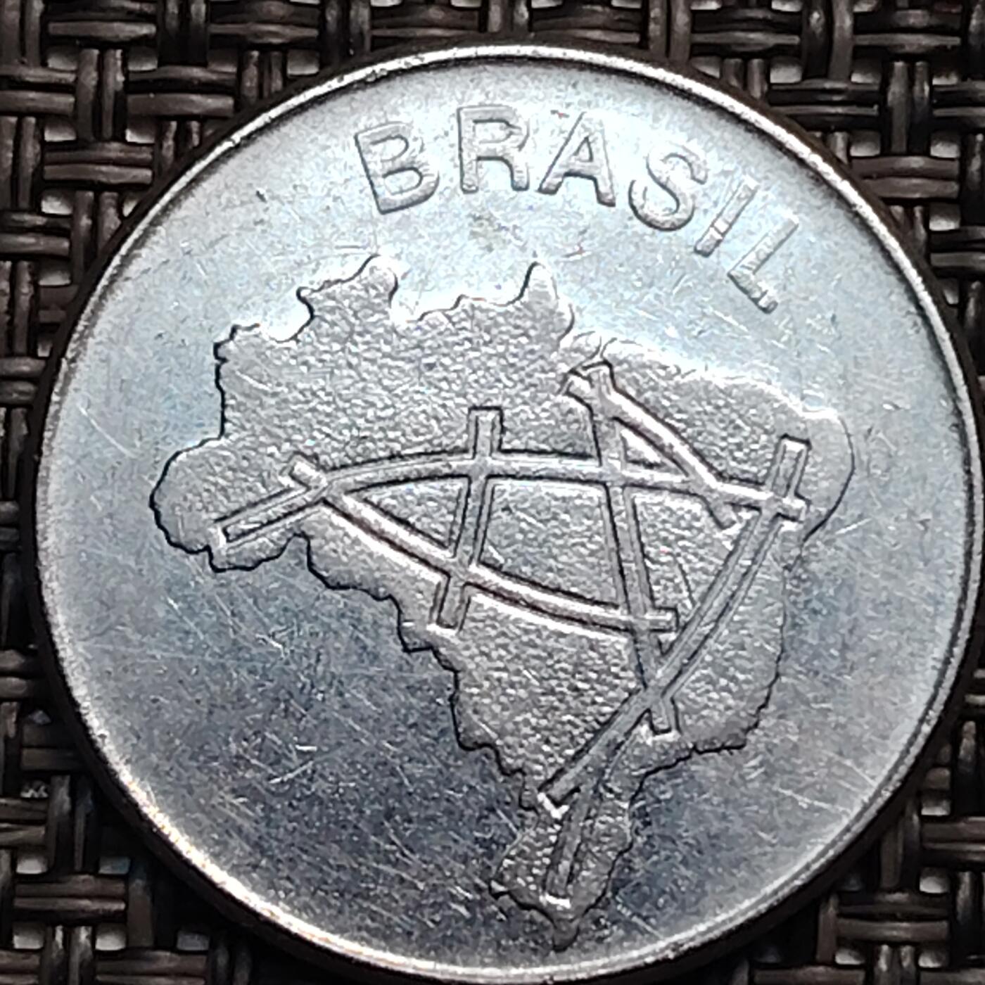 布加迪🐬～世界钱币(上海)🌾第 246 期 /  各国套币和散币 巴西🇧🇷 1982年 10克鲁塞多 24mm