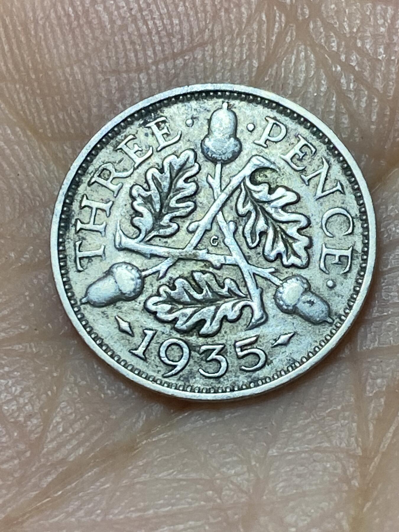 2025年第九十九场(总第一百二十五场）外国好品散币(免佣金) 英国🇬🇧1935年3便士银币(乔治五世第四版，500银)