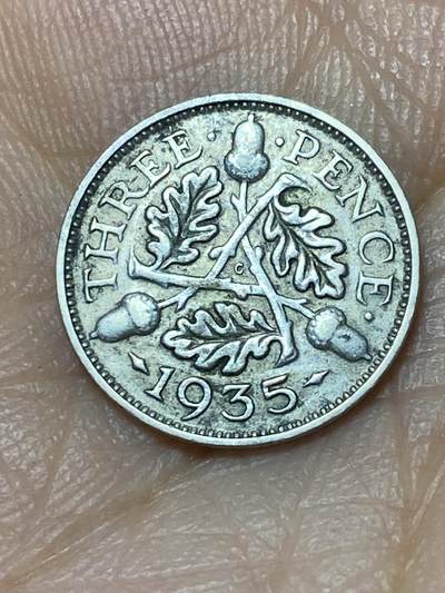 2025年第九十九场(总第一百二十五场）外国好品散币(免佣金) - 英国🇬🇧1935年3便士银币(乔治五世第四版，500银)