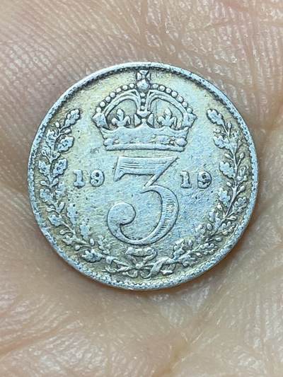 2025年第九十九场(总第一百二十五场）外国好品散币(免佣金) - 英国🇬🇧1919年3便士银币(乔治五世第一版，925银)