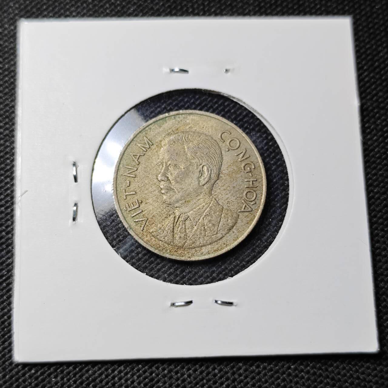 KK钱币收藏小铺 第350场 2月预留时间 周末发货  1960南越1盾