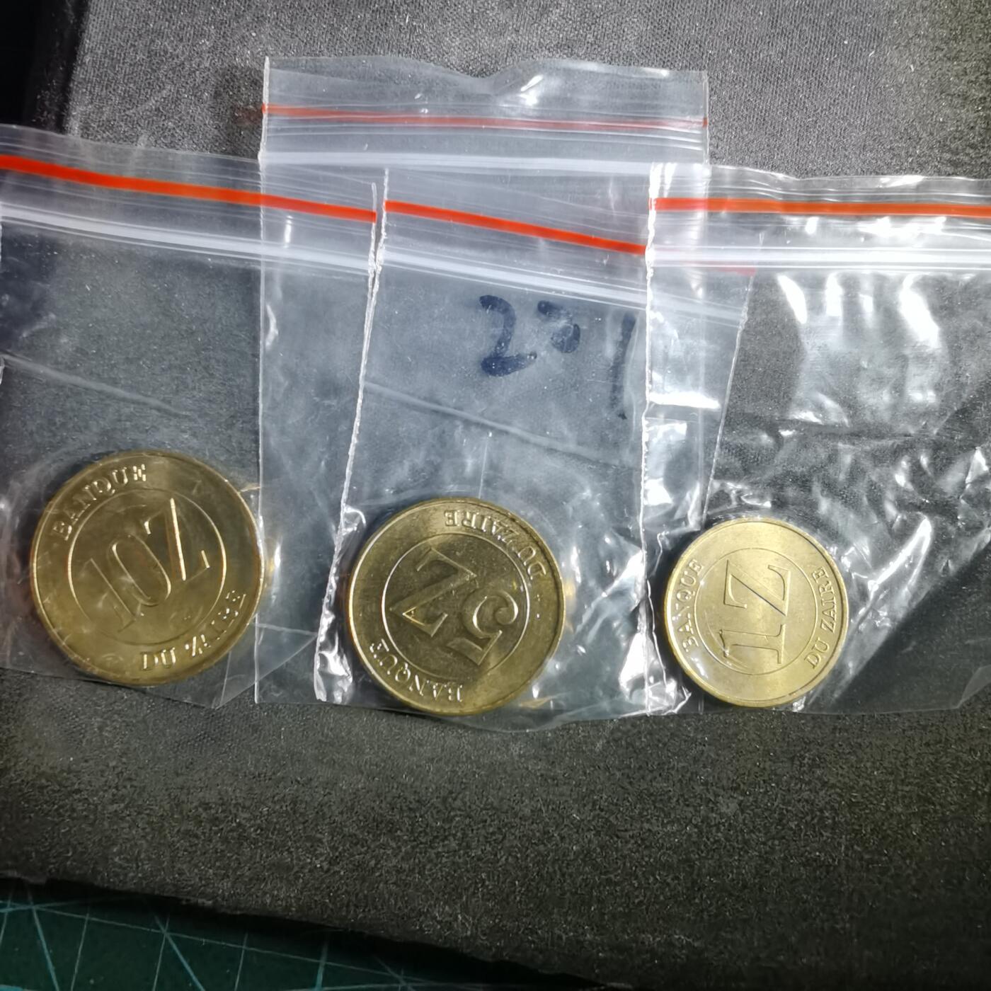 沼泽如烟--第855场 扎伊尔三枚套
