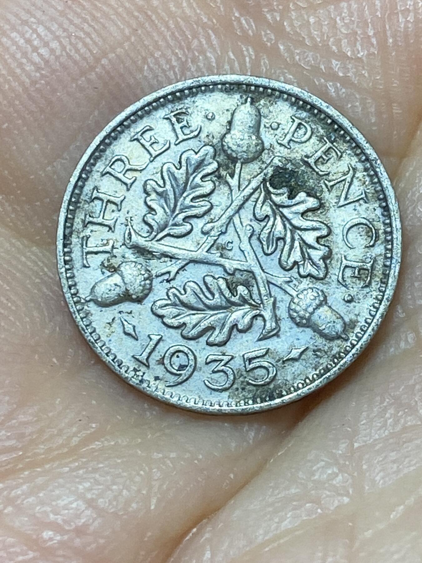 2025年第九十九场(总第一百二十五场）外国好品散币(免佣金) 英国🇬🇧1935年3便士银币(乔治五世第四版，500银)