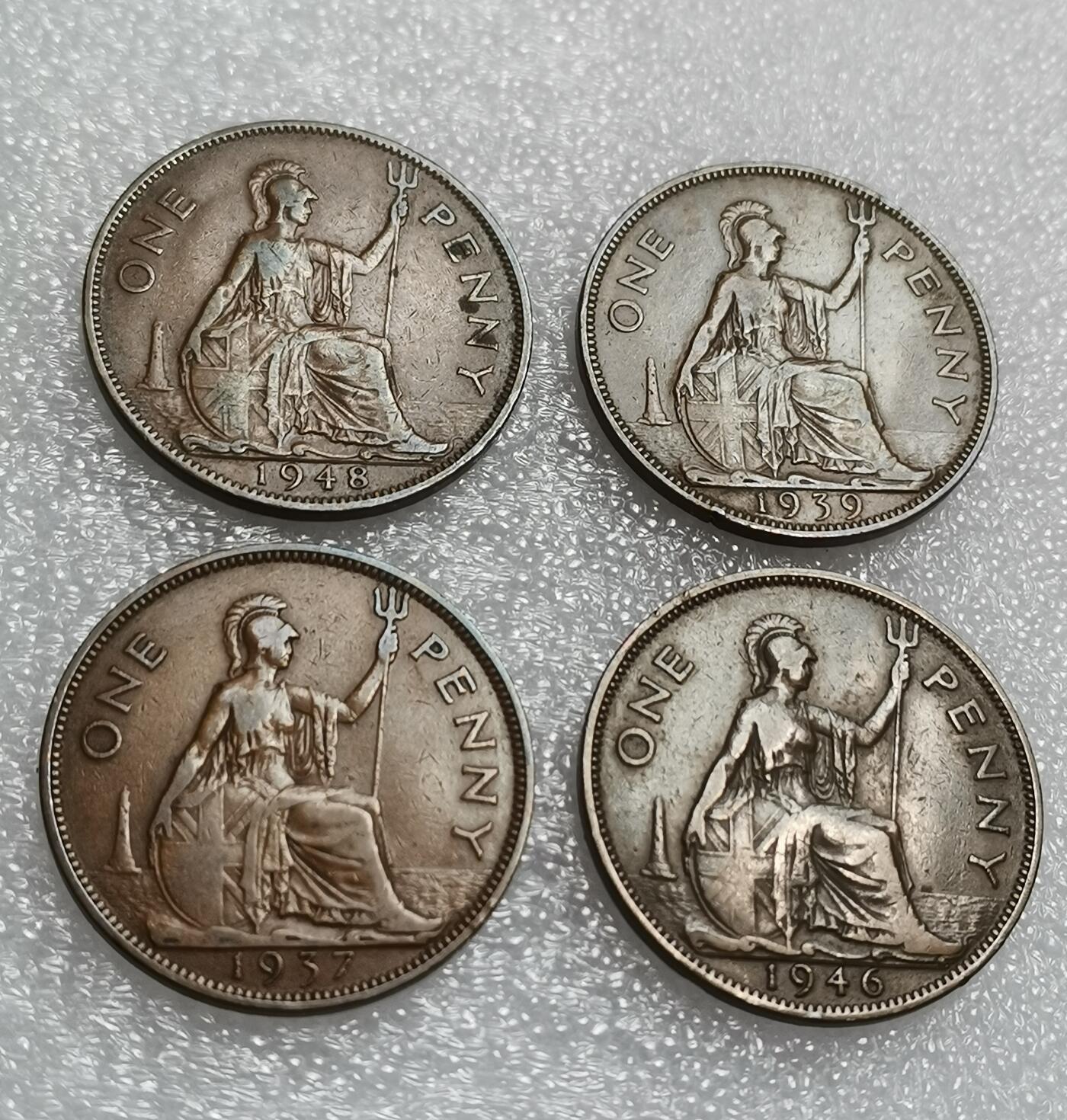 瓶子🏺第210期拍卖会  英国1939-1957年乔治六世1便士4枚