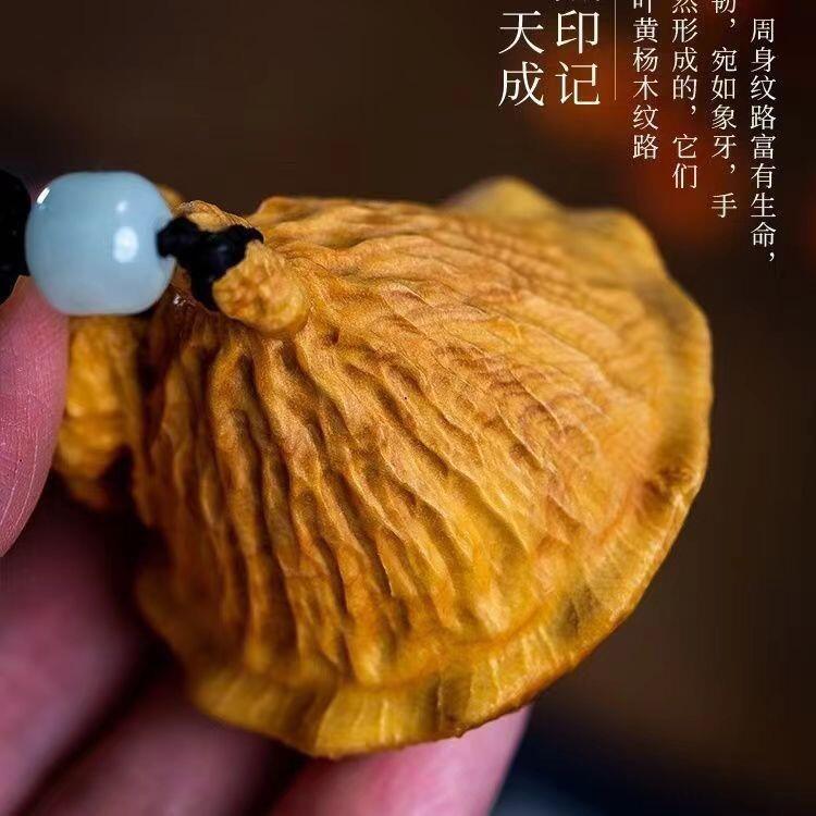 黄杨木雕青蛙莲蓬招财手把件