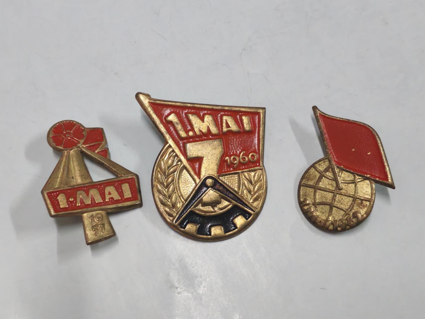韵星假日拍卖第二十六期 -- Rimey Holidays Auction 26 民主德国1957.1960.1967劳动节纪念章一组
