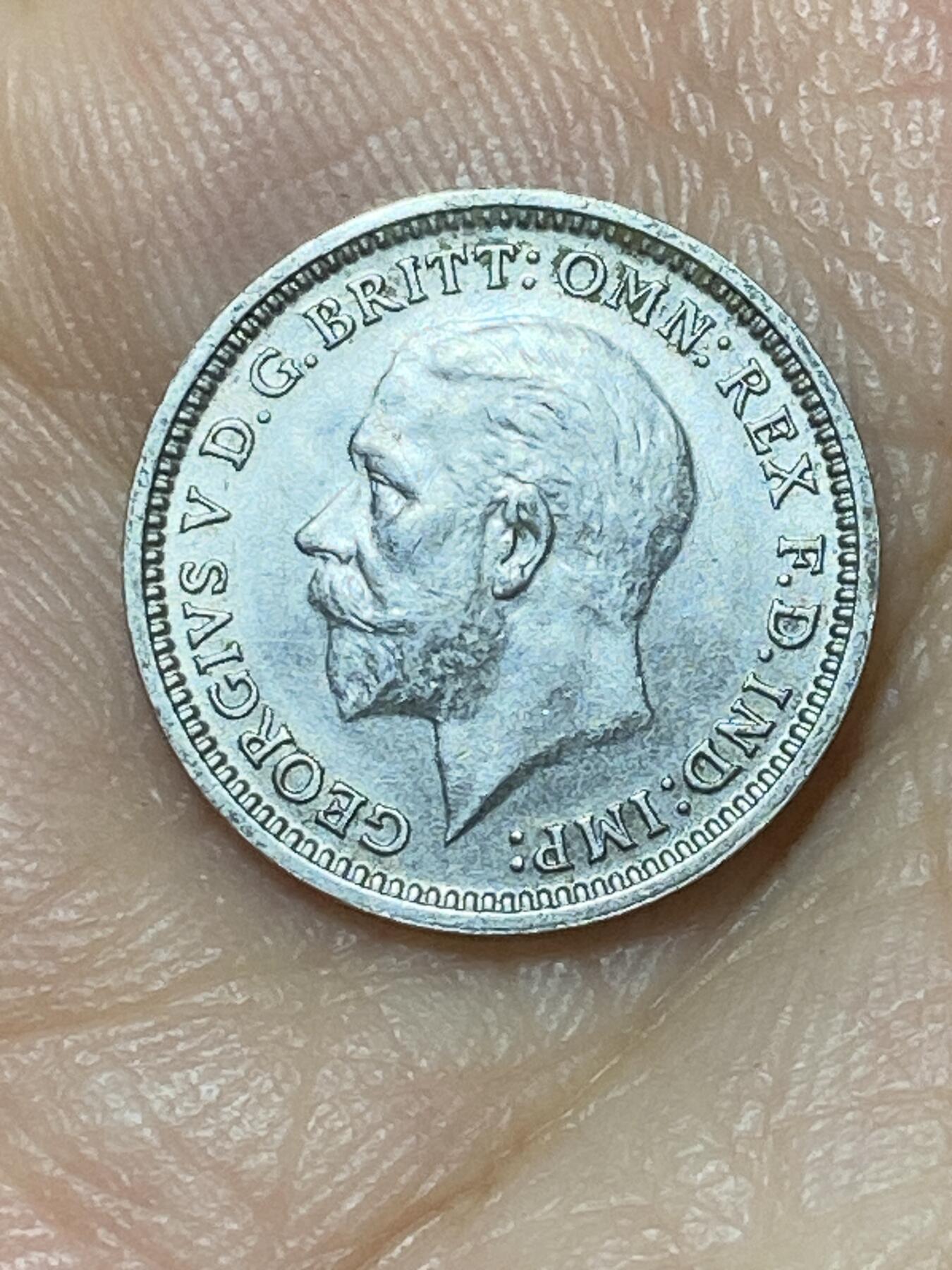 2025年第九十九场(总第一百二十五场）外国好品散币(免佣金) 英国🇬🇧1935年3便士银币(乔治五世第四版，500银)