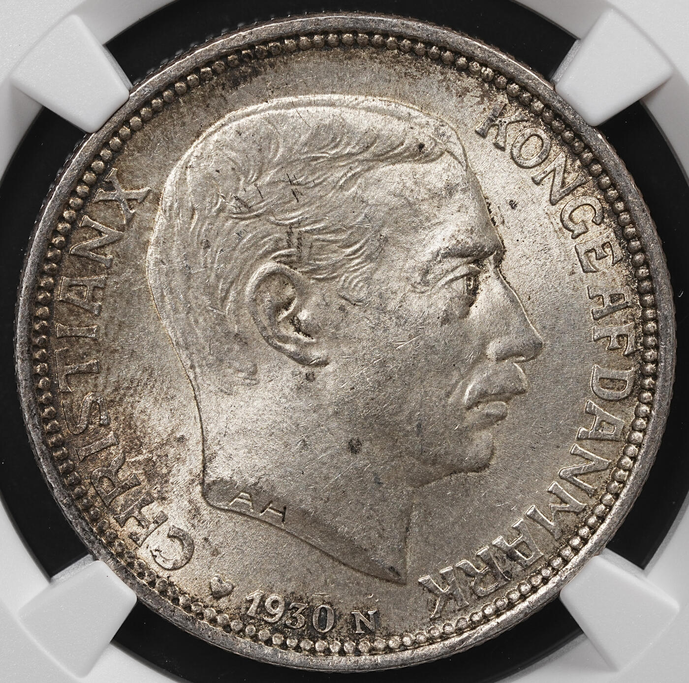 修遠堂世界钱币第八十七期 NGC MS64 1930年丹麦国王60大寿纪念2克朗银币