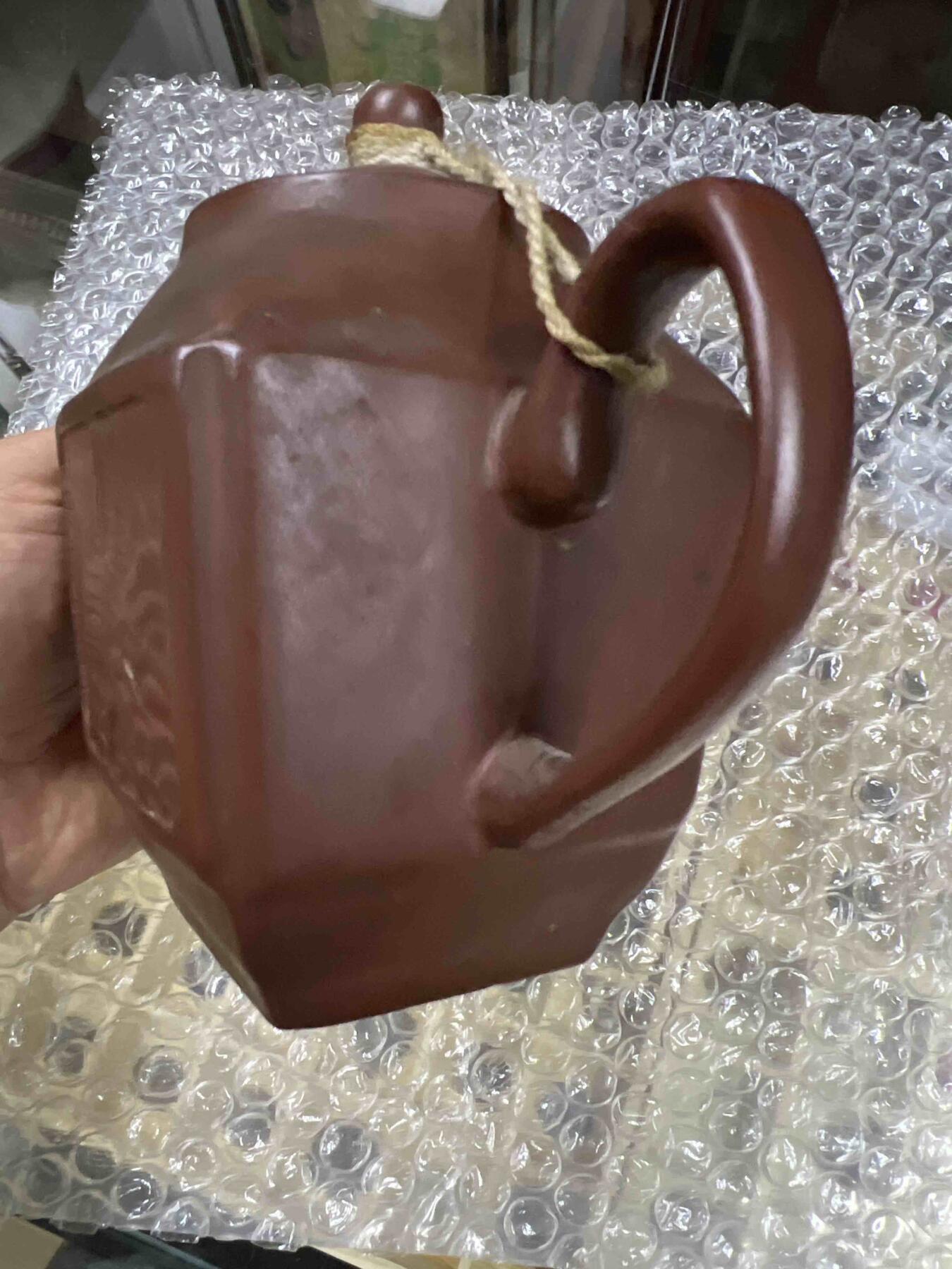 真品像章纪念章、老旧书籍、 延安壶