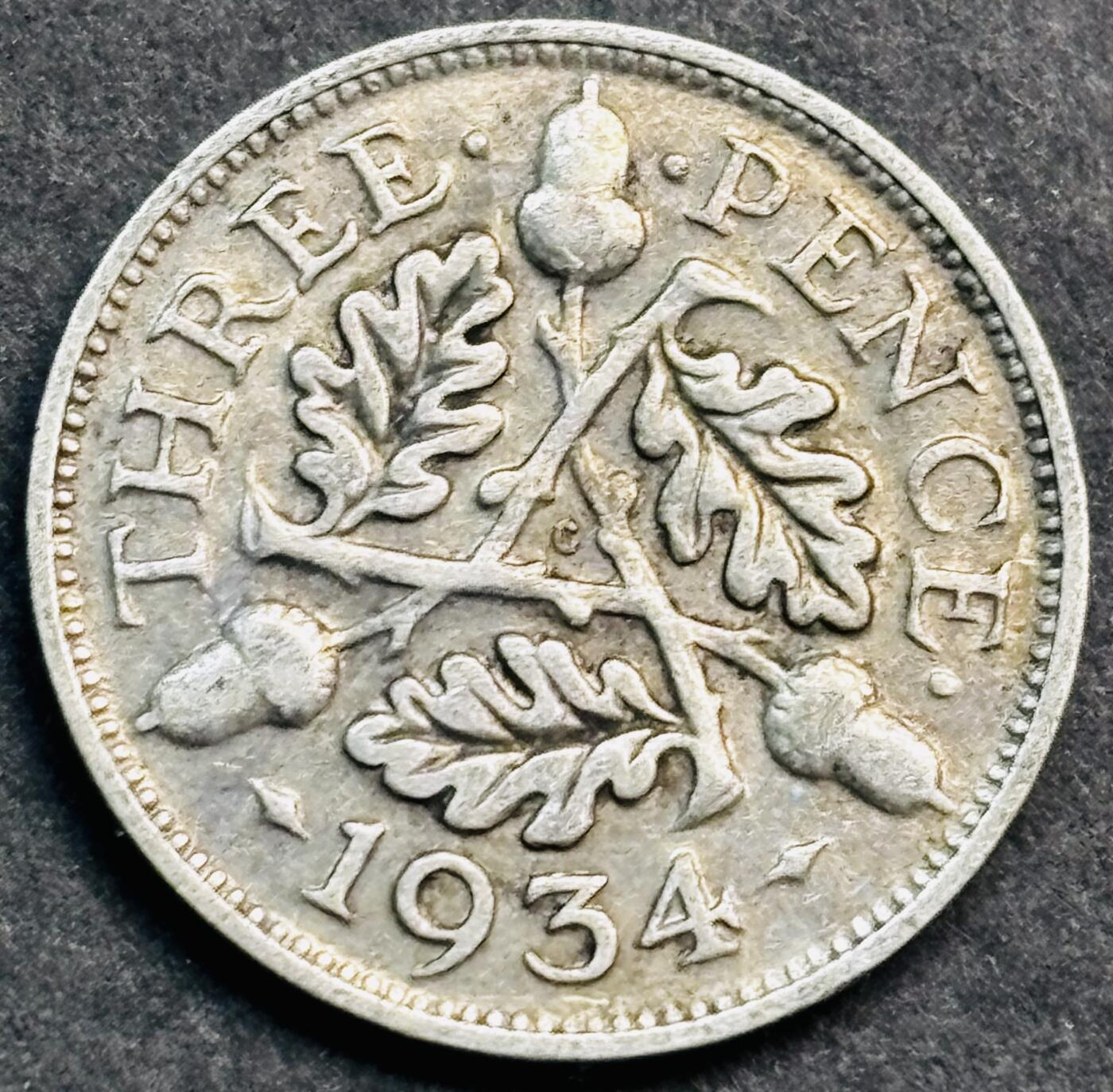 文馨钱币收藏第 274 场，批量银币，散币场 长期接收代拍品 流通美品 1934 年英国乔治五世 3 便士银币，第三版 500 银