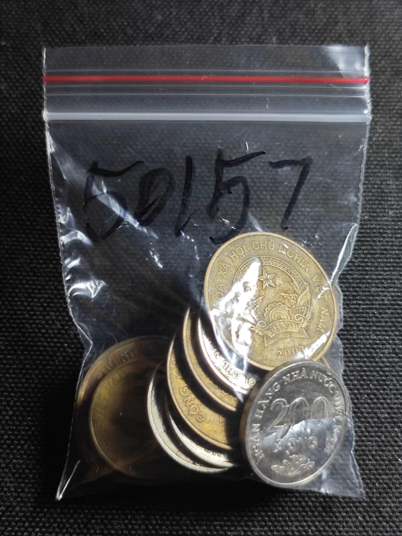 KK钱币收藏小铺 第350场 2月预留时间 周末发货  越南一组11枚