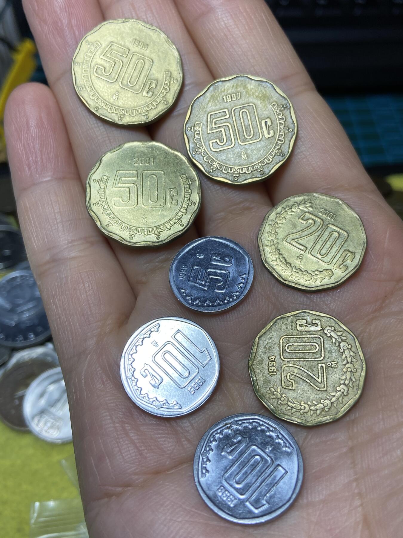 2025年第九十九场(总第一百二十五场）外国好品散币(免佣金) 墨西哥🇲🇽8枚：1997年93年，2001年50分，1994年2001年20分，1995年98年10分，1998年5分