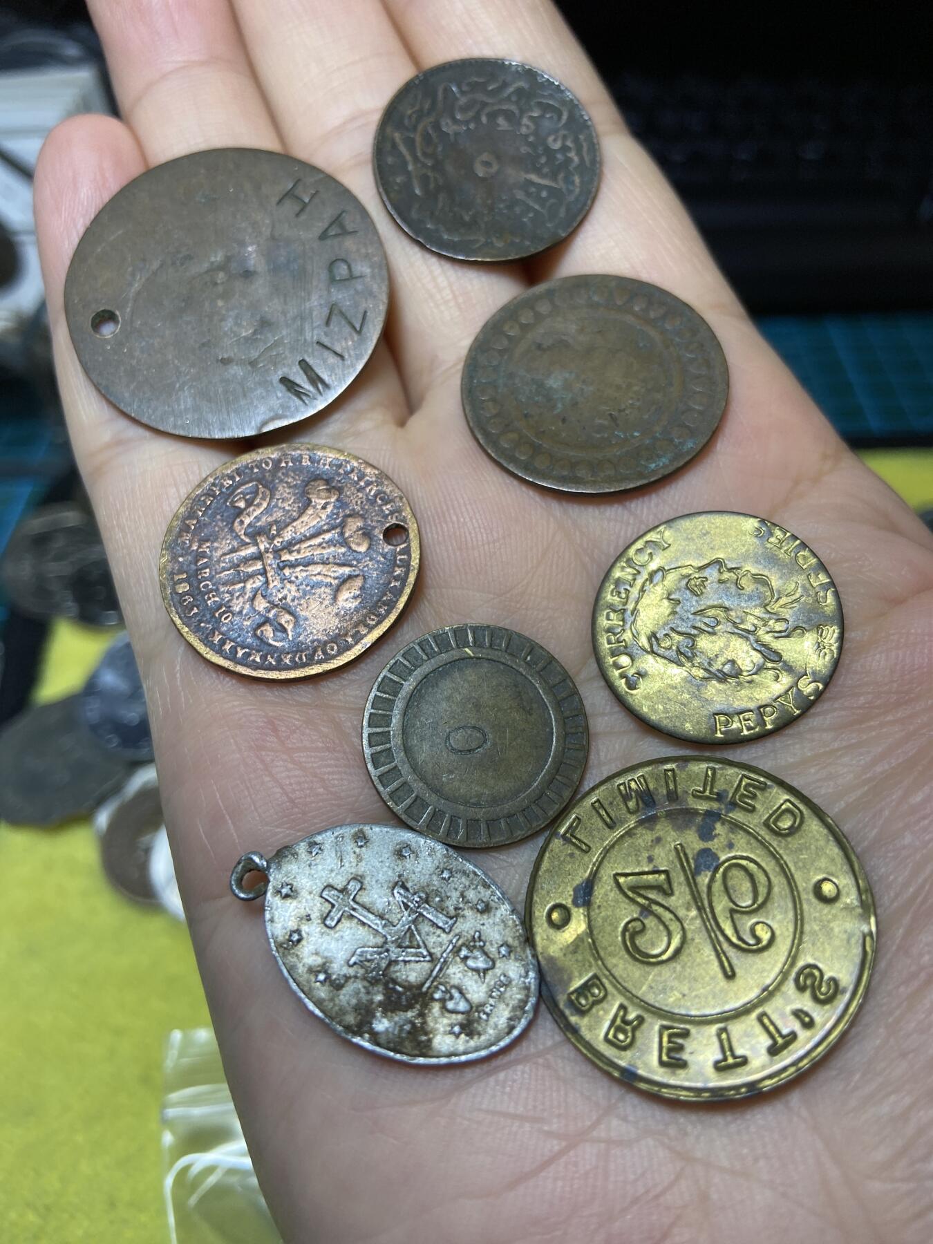 2025年第九十九场(总第一百二十五场）外国好品散币(免佣金)