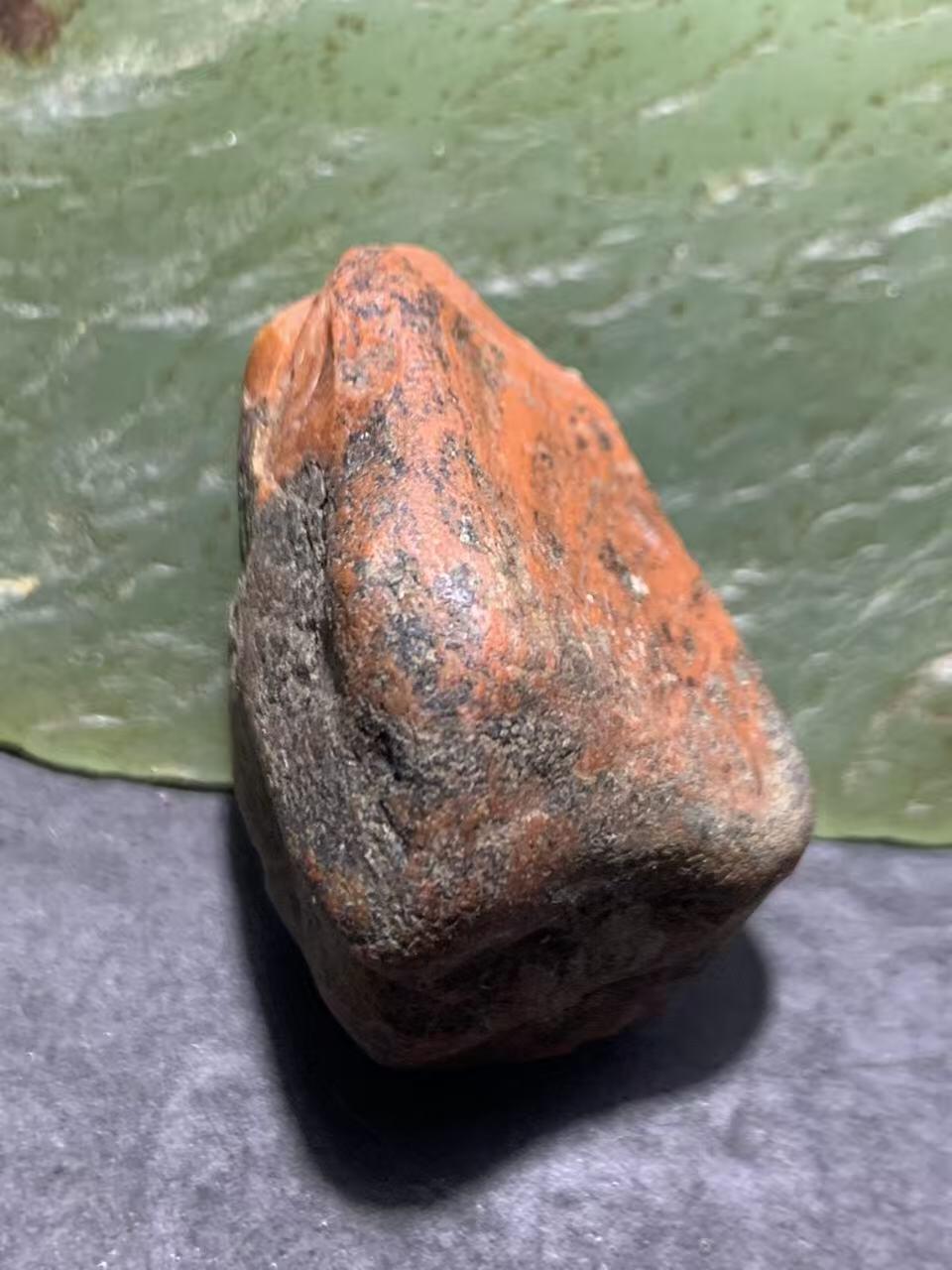 精美柿子红皮开窗包浆料南红玛瑙原石一颗