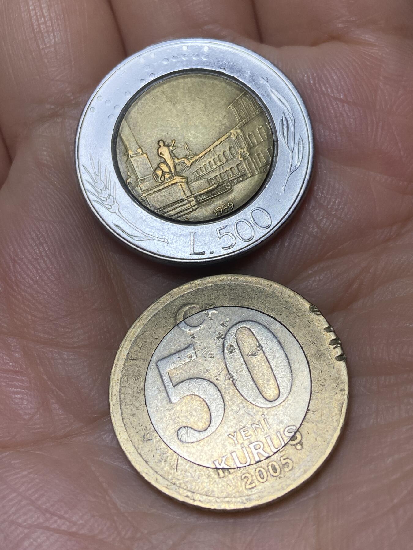 2025年第九十九场(总第一百二十五场）外国好品散币(免佣金) 2枚：意大利🇮🇹1989年500里拉，土耳其🇹🇷2005年50库鲁
