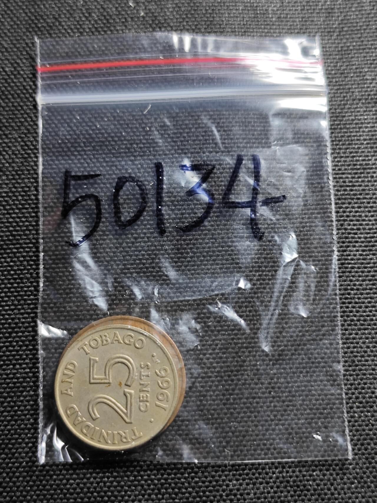 KK钱币收藏小铺 第350场 2月预留时间 周末发货  特立尼达和多巴哥2枚一组